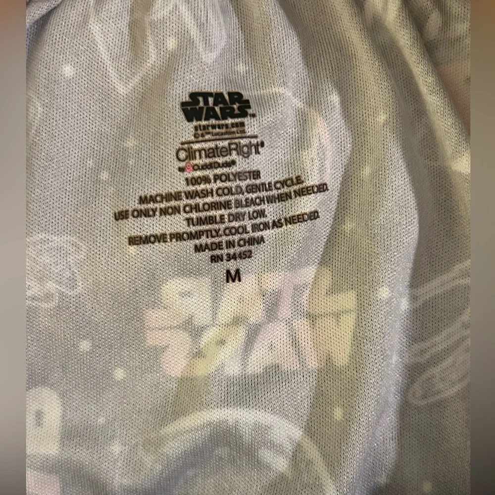 ClimateRight Star Wars boys sz M tagless layering sleepwear with thumb holes EUC